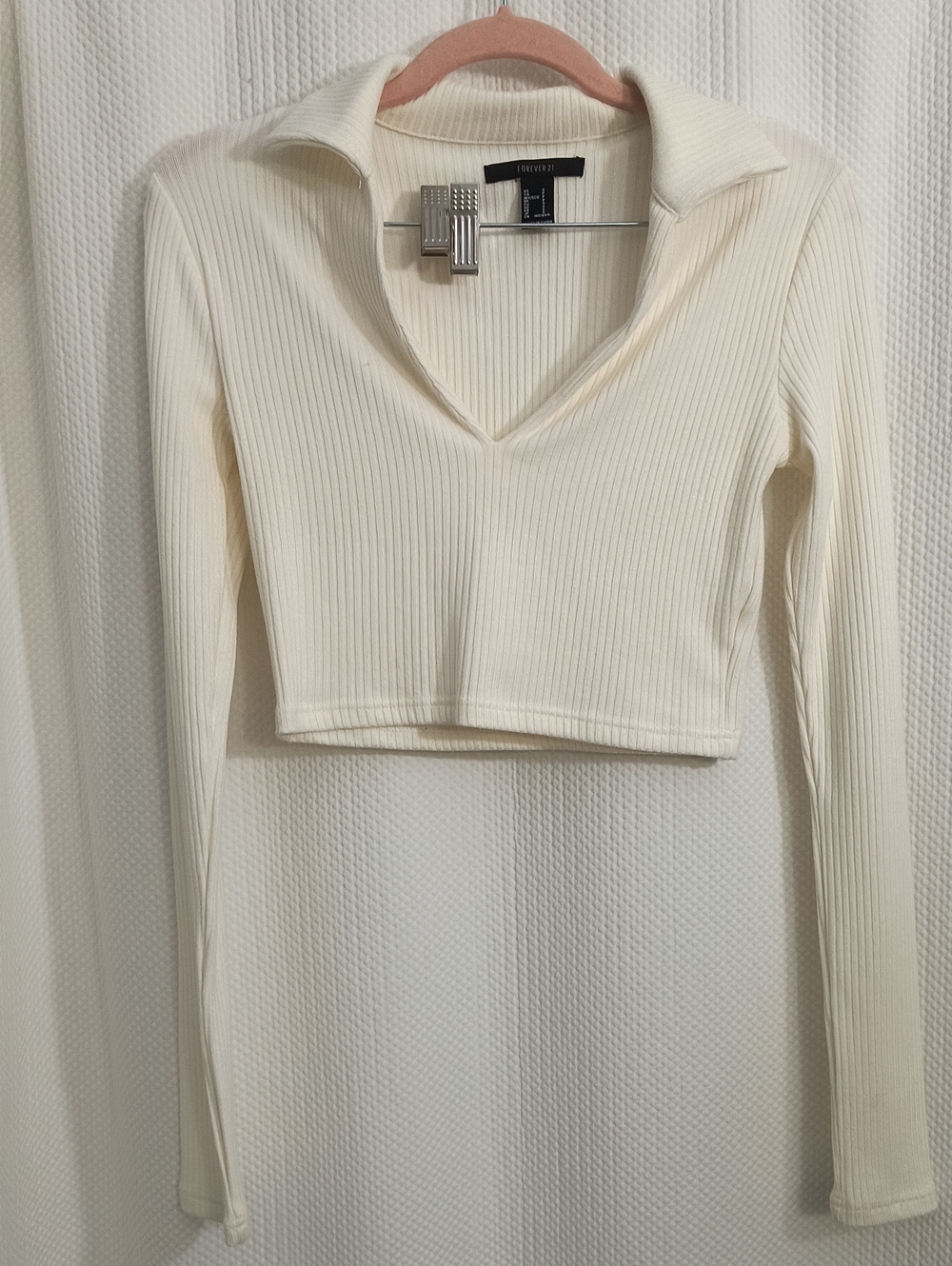 Ribbed V-Neck Cropped Top in Cream Woman's